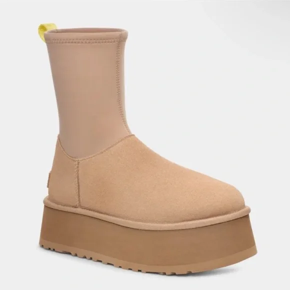 NWOB UGG Nude Platform Dipper Ankle Booties Size 8 - Picture 1 of 5